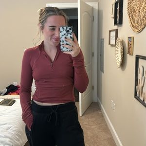 Let’s Rulu Run cropped zip mulled wine